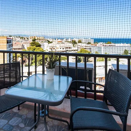 Wonderful In Puerto Marina